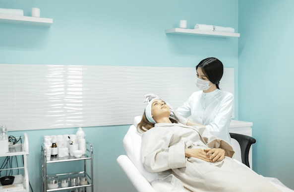 Layanan Facial di Klinik Kecantikan Ubud – Gianyar